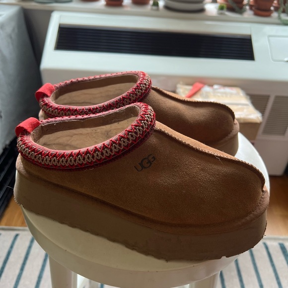 UGG TAZZ II in CHESTNUT size 39 EU - Picture 1 of 4